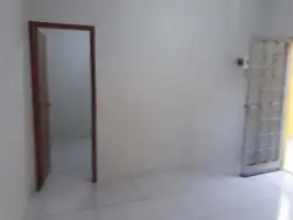Conheça Casa para alugar Rua Campo Largo, Realengo, Rio de Janeiro - R$ 1.000 - CAMPOLARGOFUNDOS - 9 9