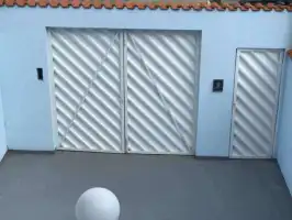 32