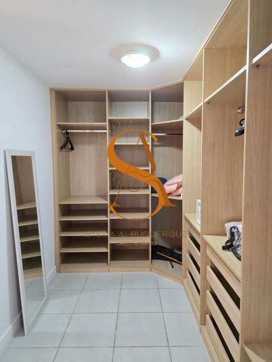 AMPLO CLOSET - 28