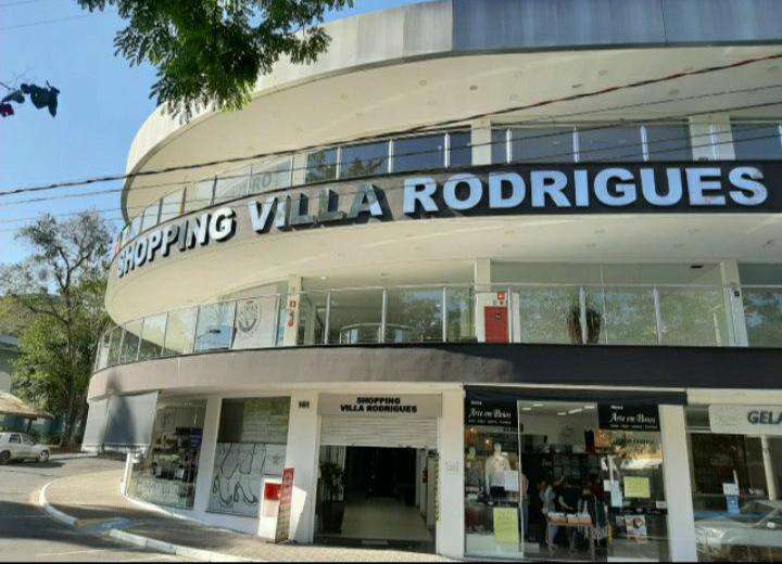 Conheça Sala Comercial à venda Centro, Águas de São Pedro - R$ 150.000 - CM007 - 3 3