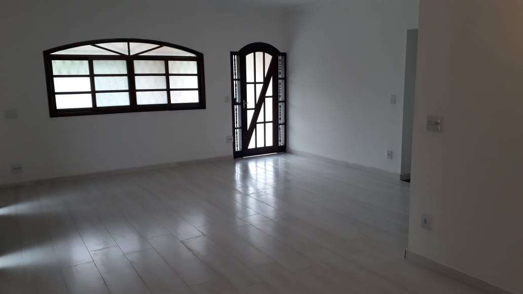 Conheça Casa 6 quartos à venda Centro, Águas de São Pedro - cs418 - 5 5