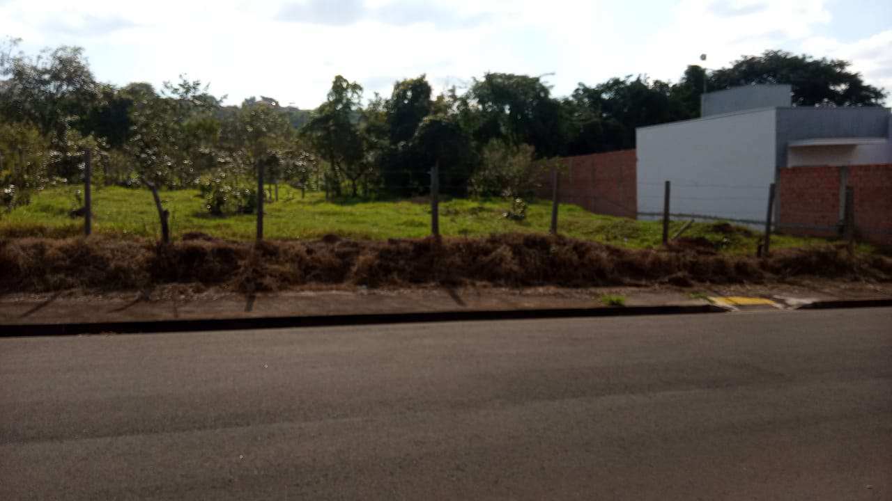 Conheça Lote à venda Colinas de São Pedro, São Pedro - lt072 - 1 1