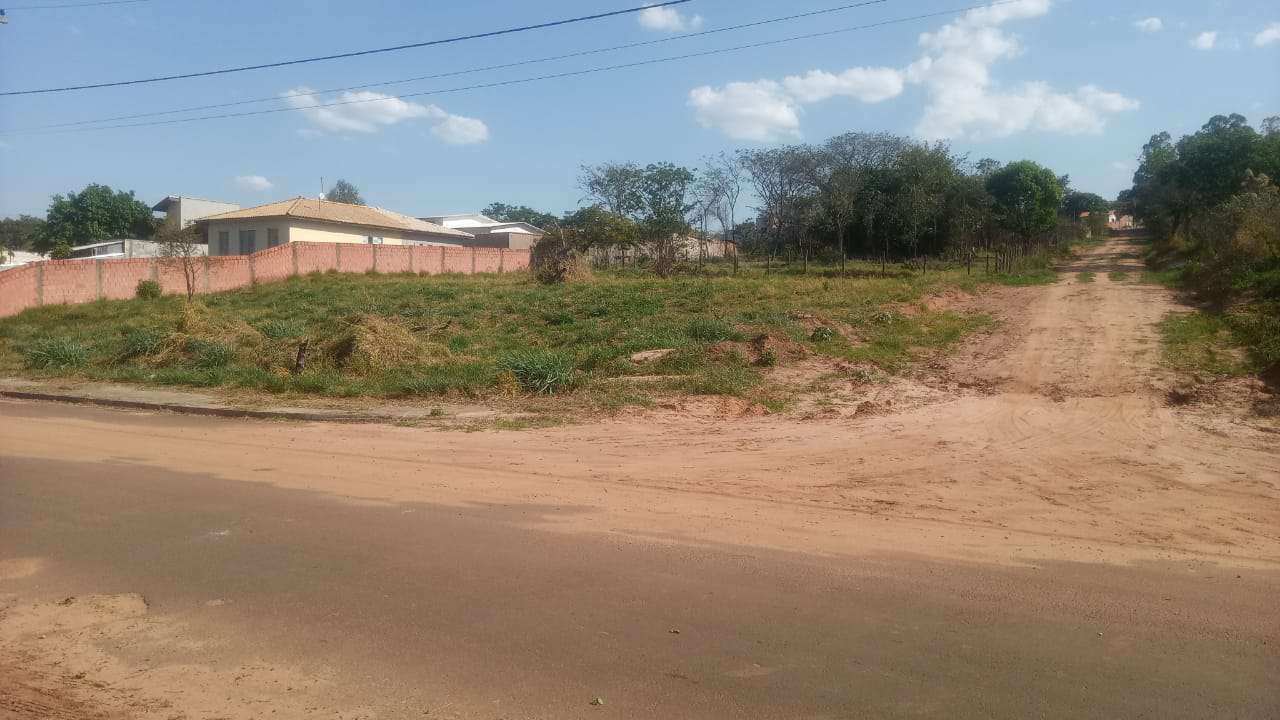 Conheça Terreno à venda Colinas, São Pedro - LT088 - 1 1