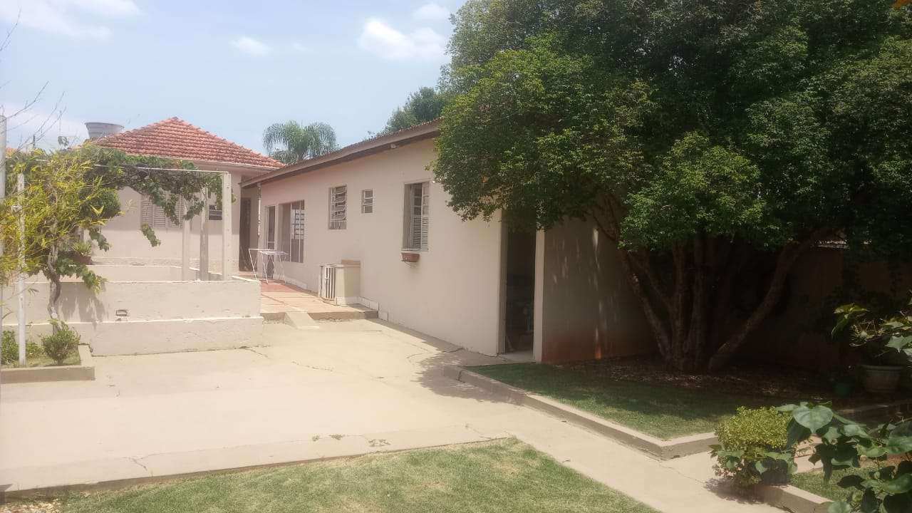 Conheça Casa 3 quartos à venda Centro, São Pedro - R$ 790.000 - CS062 - 13 13
