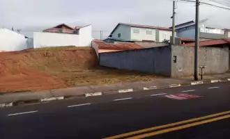 Terreno à venda Jardim Itália, São Pedro - R$ 160.000 - LT015