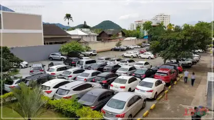 Conheça Estacionamento para lojistas / área de carga e descarga do empreendimento - Perspectiva - Bandeirantes Mall - CEE-003 - 11 Estacionamento para lojistas / área de carga e descarga - 11