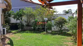 Conheça Quintal jardinado do imóvel - Casa duplex 5 quartos no Cond. Vivendas do Sol - Recreio (15000-193) - 15000-193 - 2 Quintal jardinado - 2