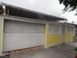 Ótima casa! - Casa para alugar Rua Dunquerque, Bangu, Rio de Janeiro - R$ 1.400 - SA0117