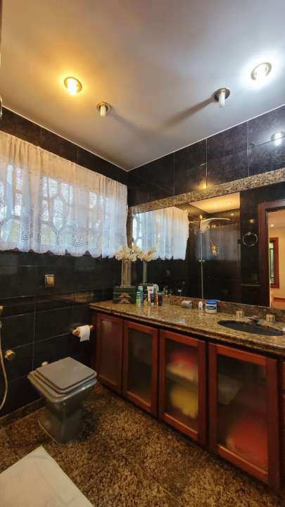 Conheça Casa em Condomínio para venda e aluguel Estrada Francisco da Cruz Nunes, Piratininga, Niterói,Rio de Janeiro - R$ 10.000 - Niteroi - 16 16