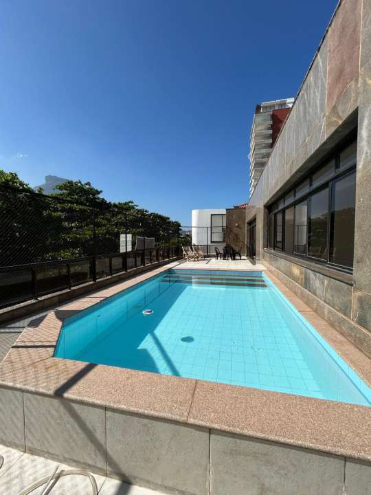 Conheça Cobertura para venda e aluguel Avenida Comandante Júlio de Moura, Barra da Tijuca, Rio de Janeiro - R$ 14.000 - barracob - 4 4