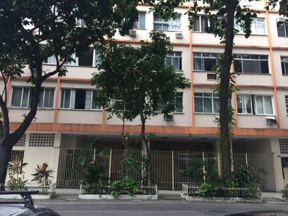 Conheça Frente do prédio do imóvel - Apartamento para alugar Rua Barão do Flamengo, Flamengo, Rio de Janeiro - R$ 4.200 - LBF - 13 Frente do prédio - 13