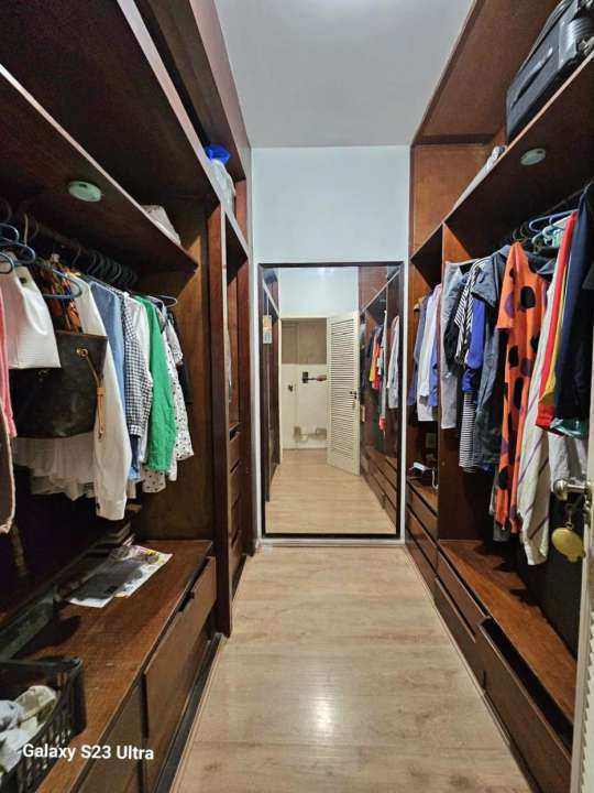 Conheça Closet do imóvel - Apartamento à venda Rua Raul Pompéia, Copacabana, Rio de Janeiro - R$ 1.500.000 - VRPo - 12 Closet - 12