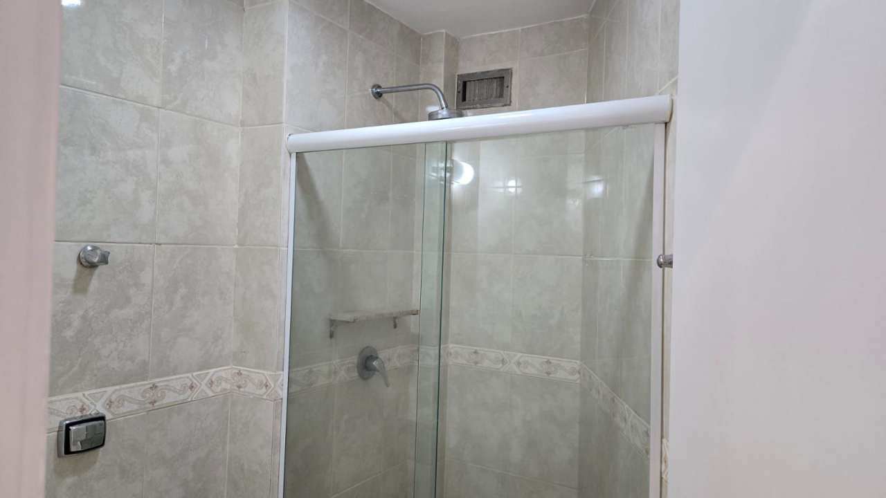 Banheiro social - 12