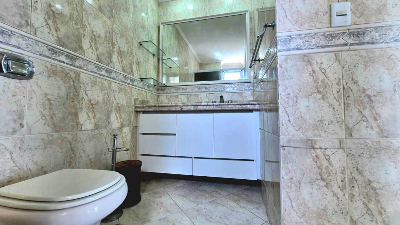 Lazer e ônibus - Apartamento com lazer completo à venda Avenida Prefeito Dulcídio Cardoso, Barra da Tijuca, Rio de Janeiro - R$ 1.280.000 - VRFCM
