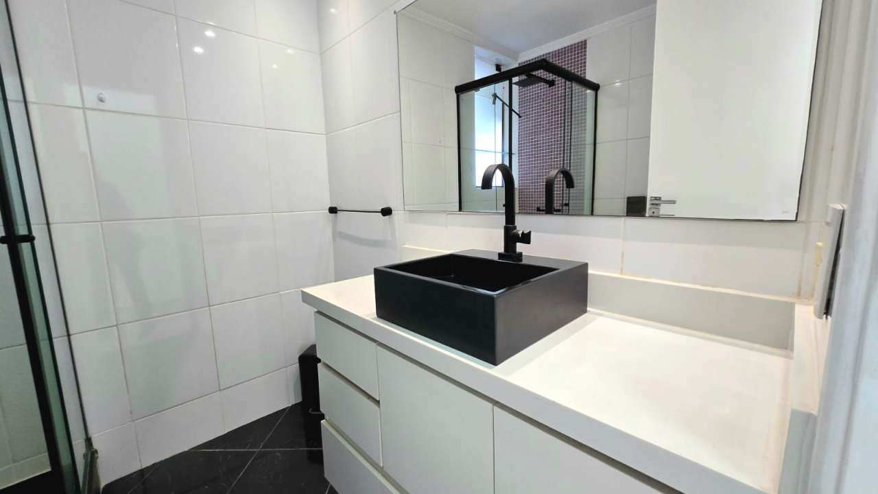 Lazer e ônibus - Apartamento com lazer completo à venda Avenida Prefeito Dulcídio Cardoso, Barra da Tijuca, Rio de Janeiro - R$ 1.280.000 - VRFCM