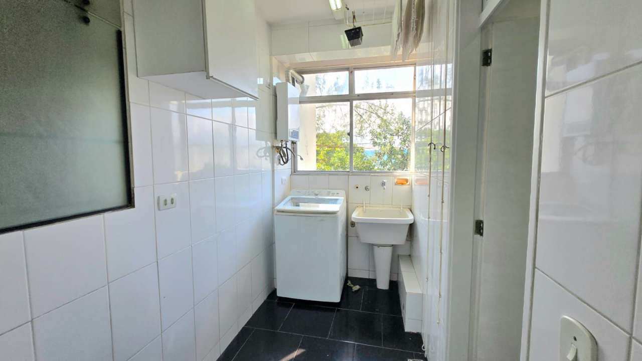 Lazer e ônibus - Apartamento com lazer completo à venda Avenida Prefeito Dulcídio Cardoso, Barra da Tijuca, Rio de Janeiro - R$ 1.280.000 - VRFCM