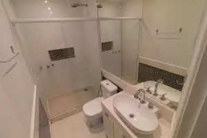 Conheça Apartamento à venda Rua Nascimento Silva, Ipanema, Rio de Janeiro - R$ 2.090.000 - IVNS - 23 23