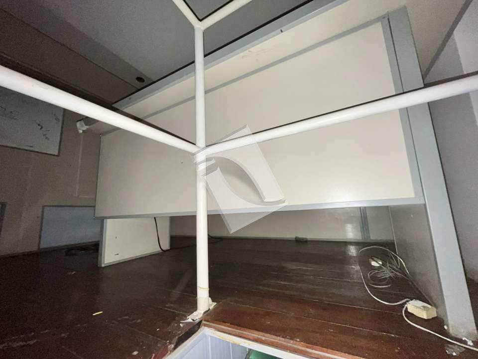 Conheça Ponto comercial para alugar Avenida Brigadeiro Lima e Silva,Jardim Vinte e Cinco de Agosto, Duque de Caxias - R$ 4.000 - 69 - 9 9