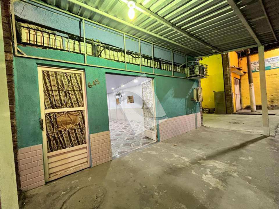 Conheça Salão para alugar Rua Tenente-Coronel Rocha Fragoso,Parque Laguna e Dourados, Duque de Caxias - R$ 2.000 - 70 - 1 1