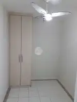 Conheça Quarto de Empregada do imóvel - Apartamento para alugar Avenida dos Flamboyants, Barra da Tijuca, Rio de Janeiro - R$ 6.400 - BSD218 - 28 Quarto de Empregada - 28