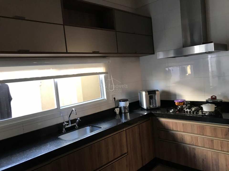 Conheça Eco Village 1, linda casa térrea!! Oportunidade!! - 136 - 15 15