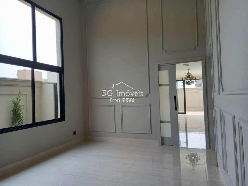 Conheça Linda casa Condomínio Village La Montagne - 417 - 12 12