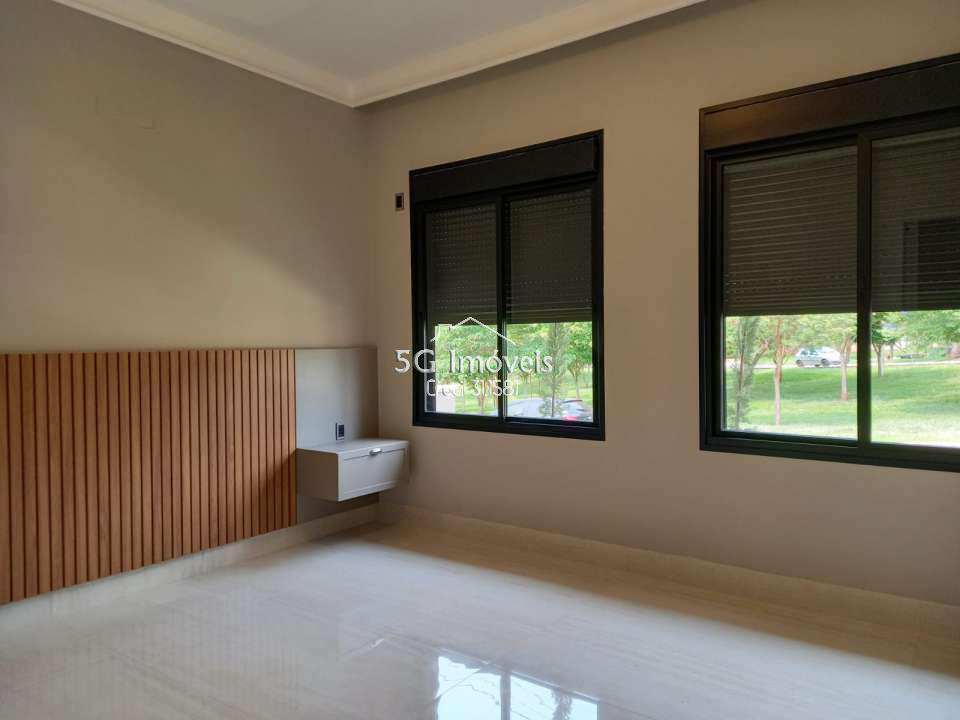 Conheça Linda casa Condomínio Village La Montagne - 417 - 17 17