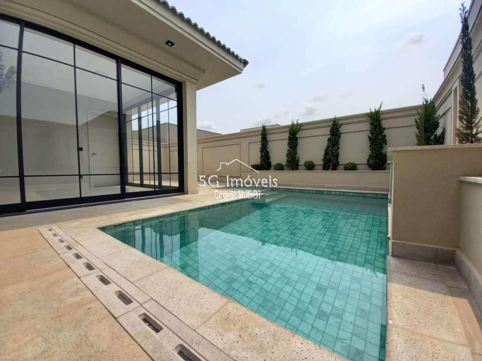 Conheça Linda casa Condomínio Village La Montagne - 417 - 22 22