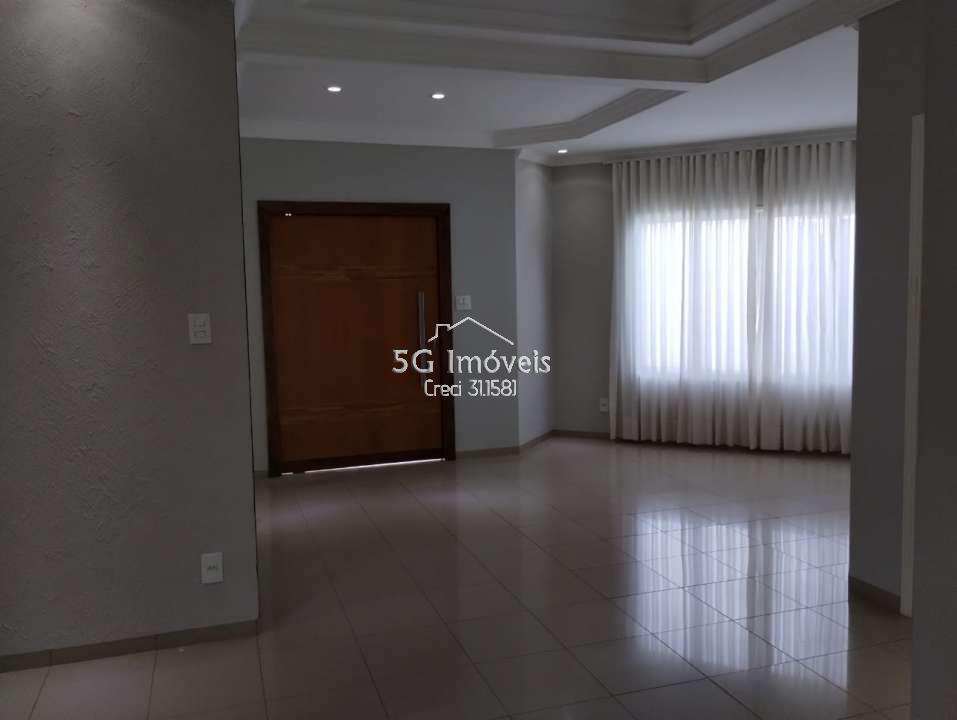Conheça Lindo Sobrado no Condomínio Damha III - 431 - 4 4
