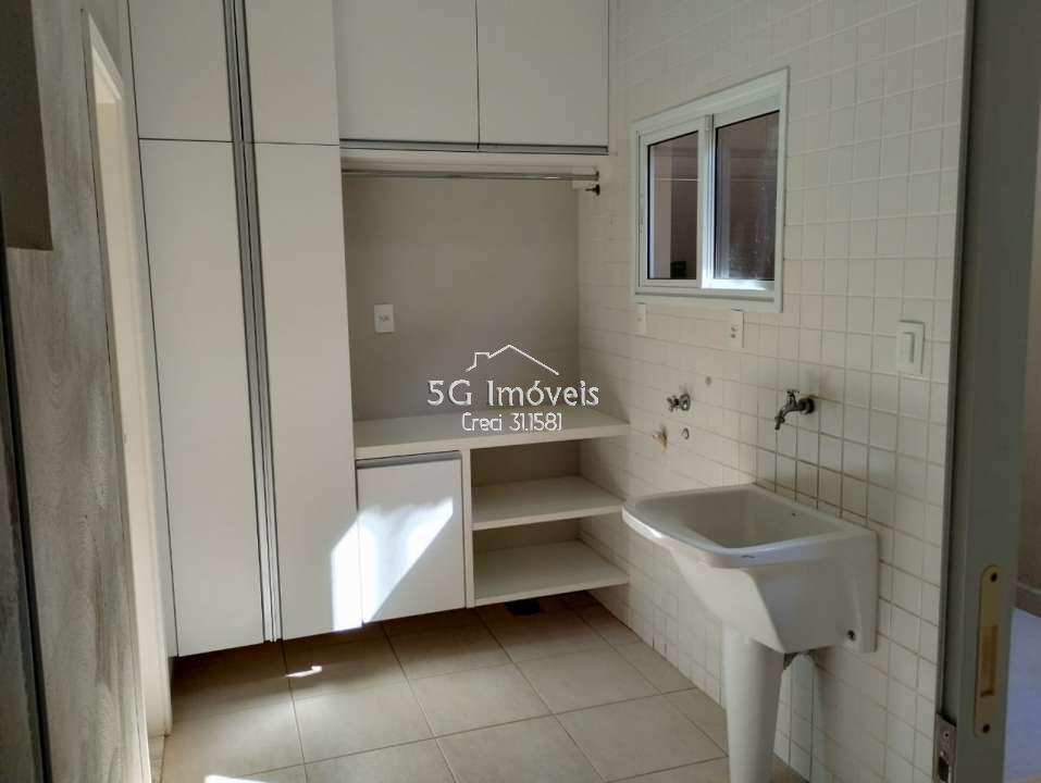 Conheça Lindo Sobrado no Condomínio Damha III - 431 - 45 45