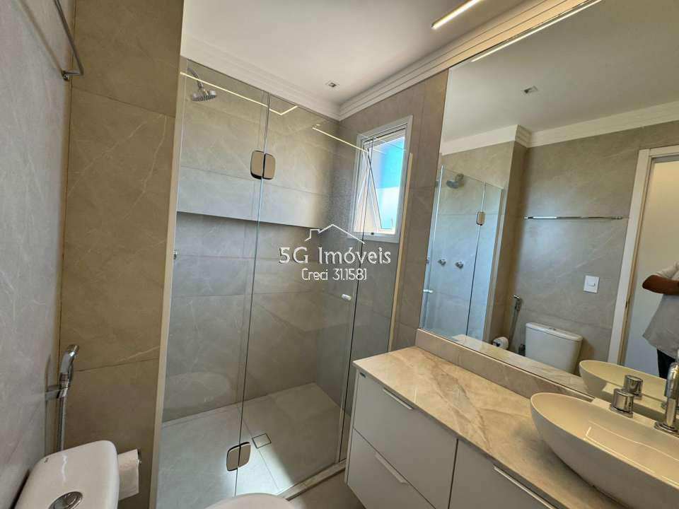 Conheça BELÍSSIMO APARTAMENTO NO EDIFÍCIO GREEN HOME - 433 - 24 24