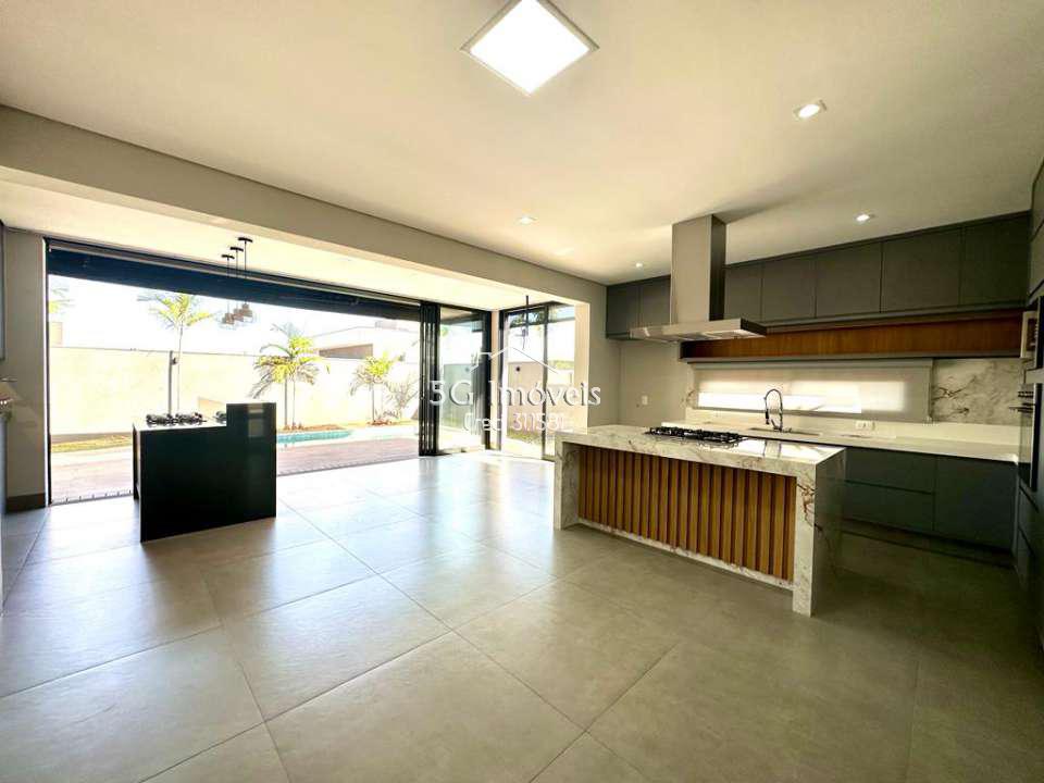 Conheça Linda Casa no Quinta do Golfe Jardins - 468 - 13 13