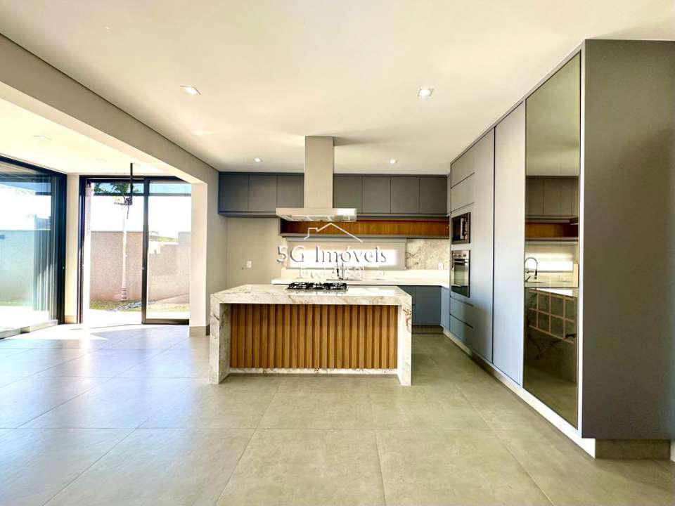 Conheça Linda Casa no Quinta do Golfe Jardins - 468 - 15 15