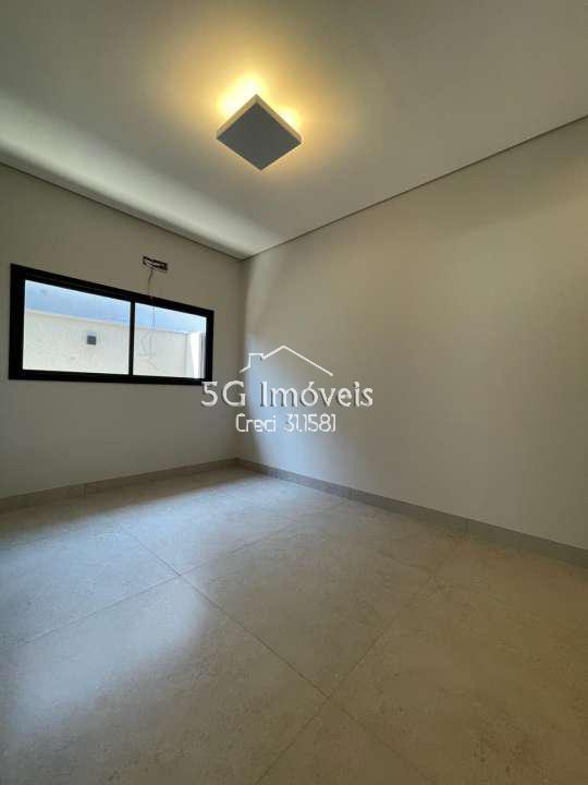 Conheça Casa novíssima Condomínio Golden Park - 471 - 4 4