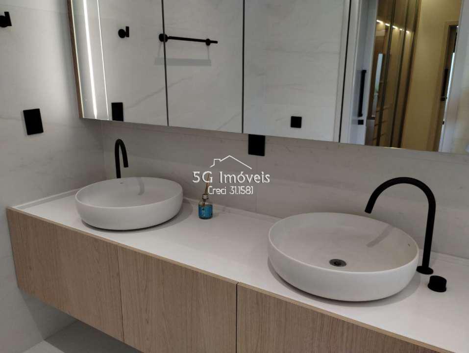 Conheça Belíssima casa no Golden Park Residence - 481 - 18 18