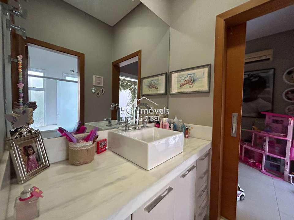 Conheça Linda casa no Village La Montagne - 486 - 19 19