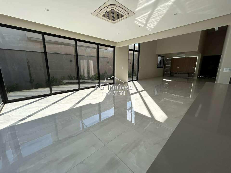Conheça LINDA CASA NO QUINTA DO GOLFE JARDIM - 509 - 10 10