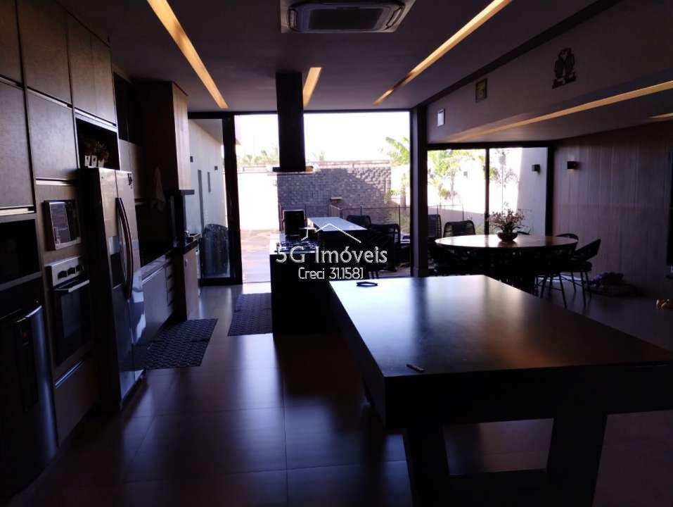 Conheça Damha VI - Uma residência espetacular com 4 dormitórios - 536 - 13 13