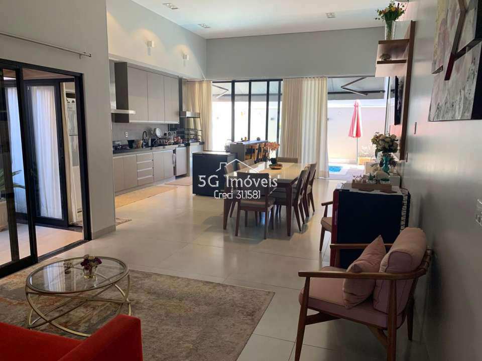 Conheça CASA NO VILLAGE LA MONTAGNE - 543 - 4 4