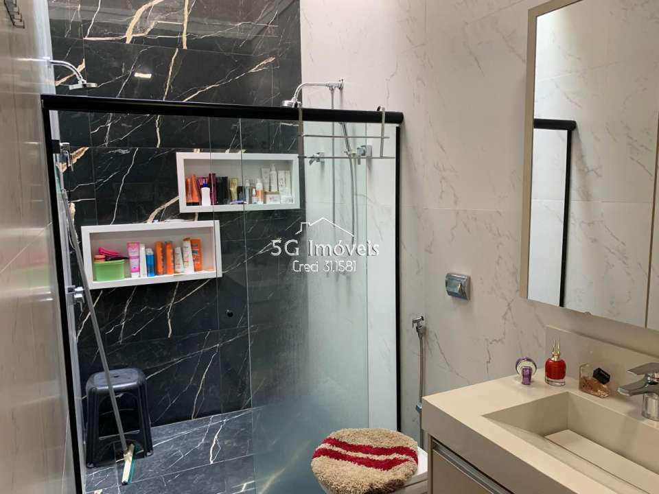 Conheça CASA NO VILLAGE LA MONTAGNE - 543 - 9 9