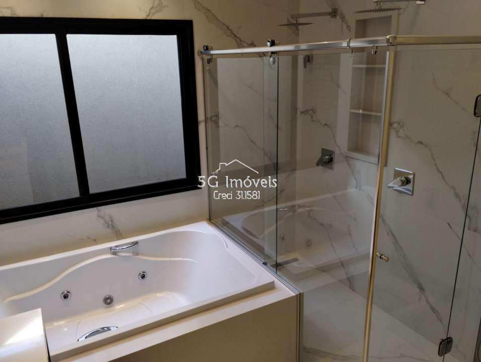 Conheça Casa no Condomínio Damha VI - 556 - 14 14