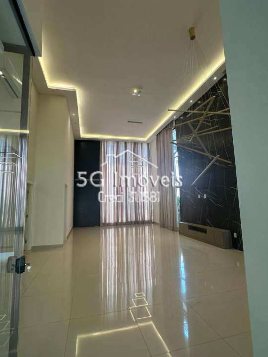 Conheça CASA NOVA NO CONDOMINIO DAMHA VI - 560 - 3 3