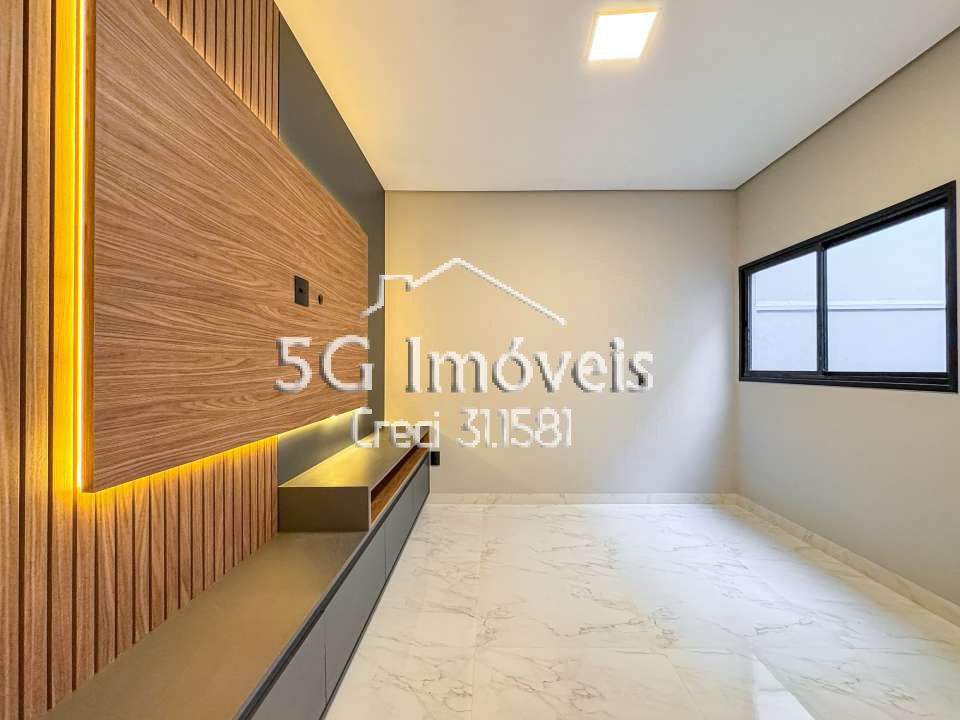Conheça Linda casa no condomínio Village La Montagne - 587 - 9 9