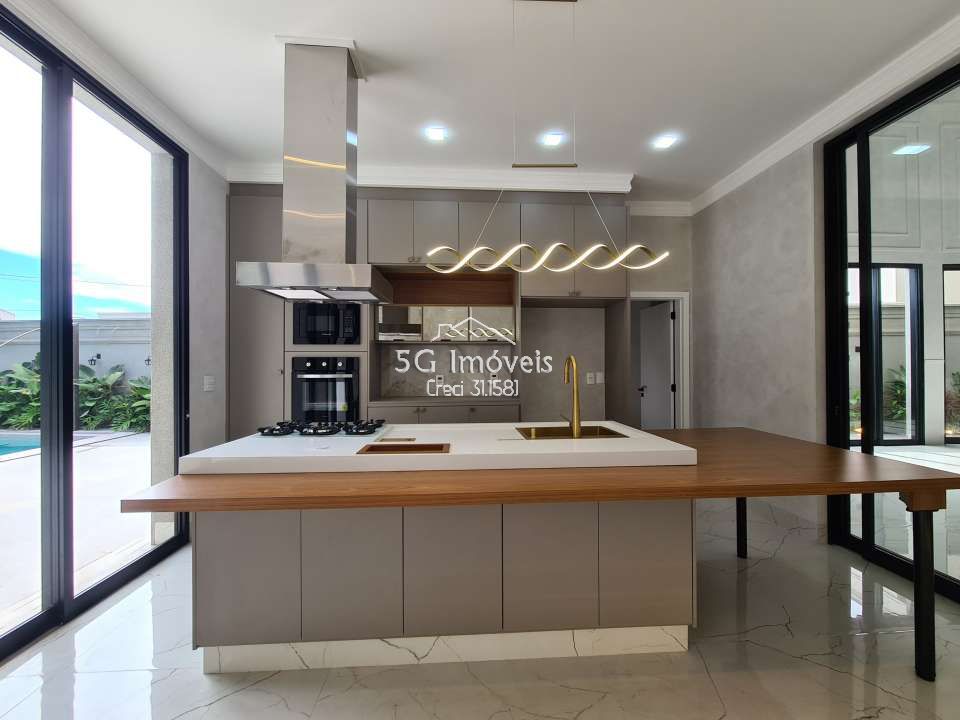 Conheça GOLDEN PARK RESIDENCE - BELÍSSIMA CASA - 610 - 25 25