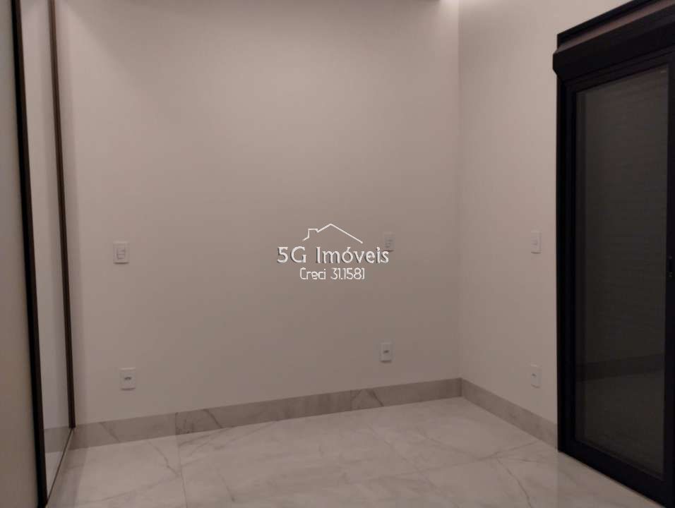 Conheça Condomínio Golden Park Casa lindíssima - 628 - 23 23