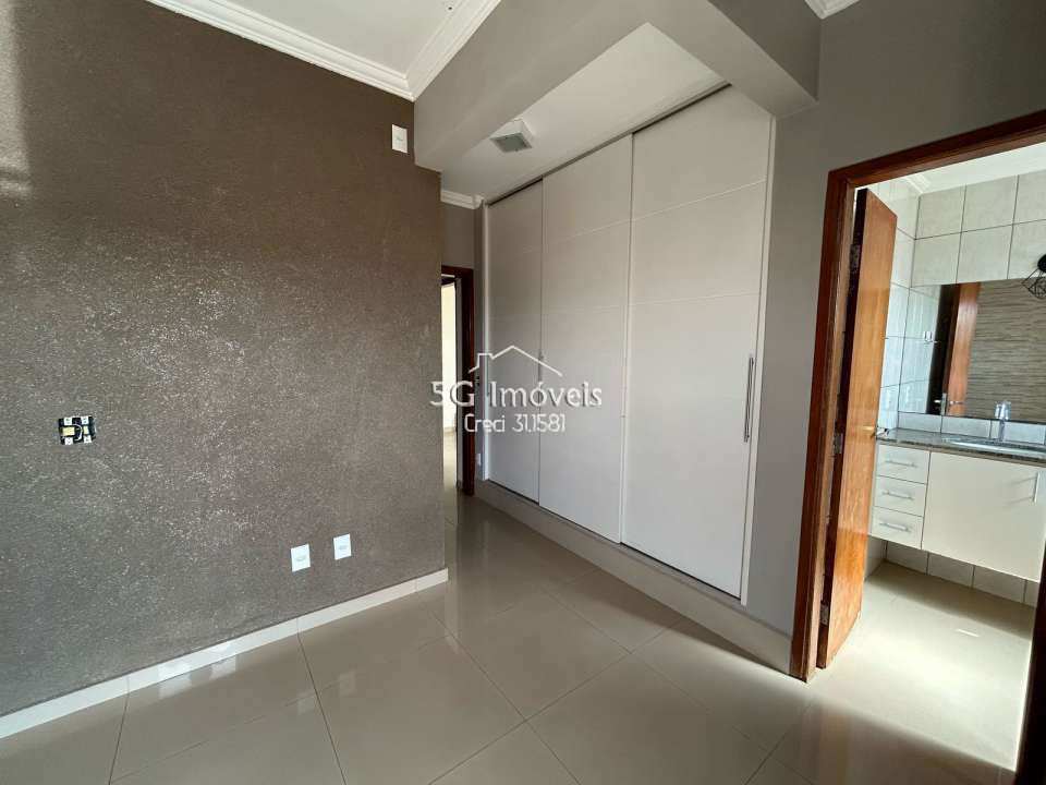 Conheça Ed. West Plaza com elevador - 652 - 15 15