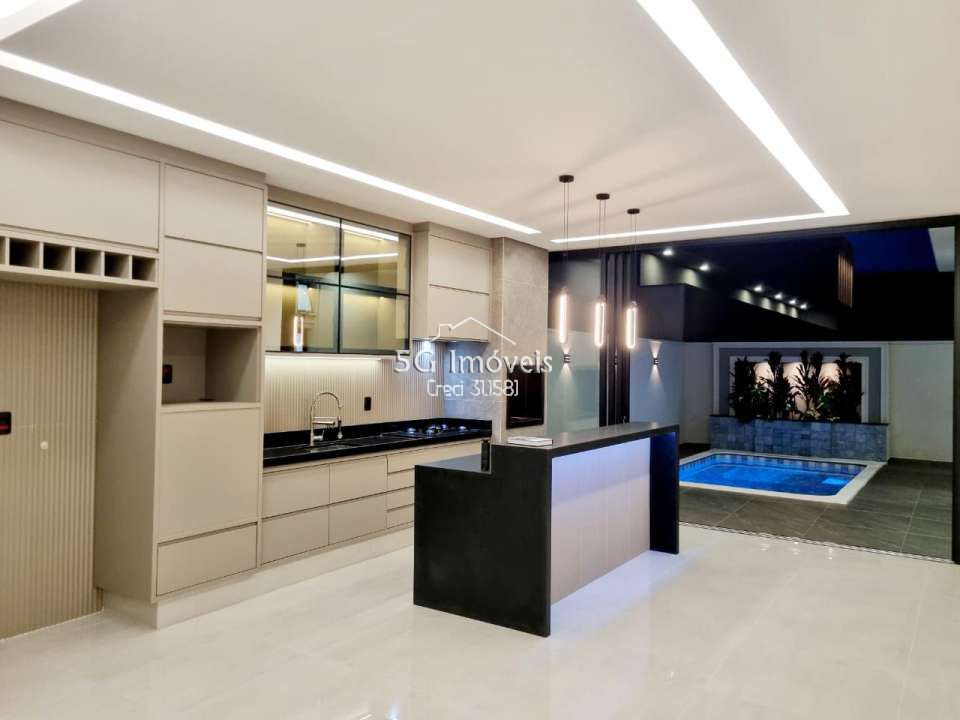 Conheça QUINTA LAGO 1 CASA NOVA - 656 - 9 9
