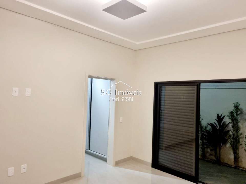 Conheça QUINTA LAGO 1 CASA NOVA - 656 - 20 20