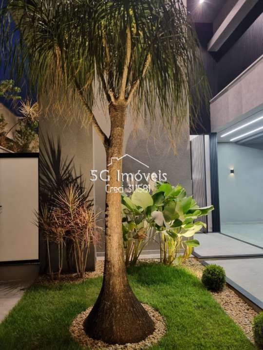 Conheça QUINTA LAGO 1 CASA NOVA - 657 - 4 4