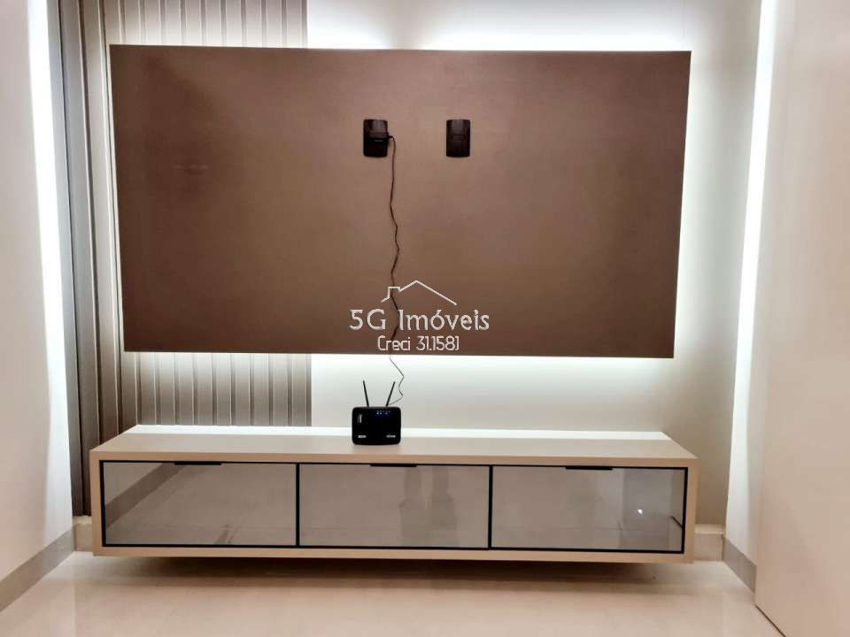 Conheça QUINTA LAGO 1 CASA NOVA - 657 - 8 8